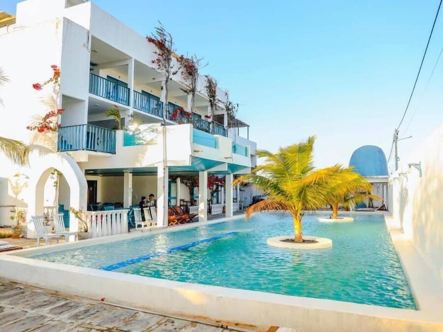 2 indoor pools, sun loungers