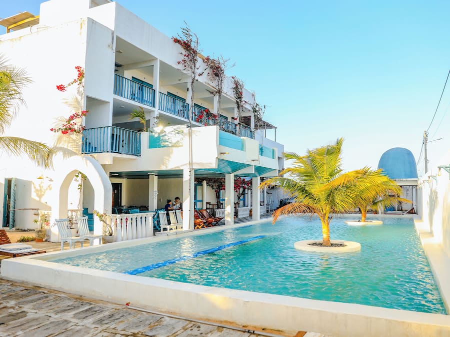 2 indoor pools, sun loungers