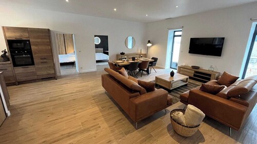 Gîte Berlou - Modern & Authentic