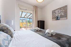 2 bedrooms, free WiFi - Charming apartment near centre of La Cala (La Cala de Mijas)