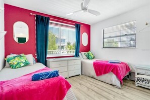 4 bedrooms, iron/ironing board, free WiFi, bed sheets