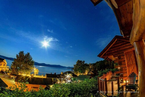 Trout House Village Resort 