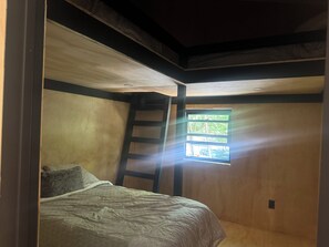 4 Schlafzimmer, WLAN, Bettwäsche