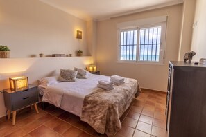 2 bedrooms, WiFi, bed sheets - Apartment Arce 13 Balcony with Sea View (Nerja)