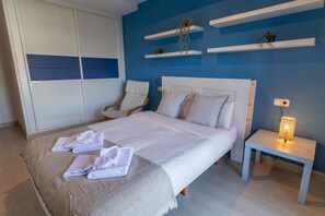 3 bedrooms, WiFi, bed sheets