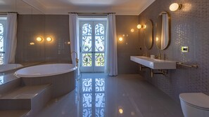 Dusche, Haartrockner, Bidet, Handtücher