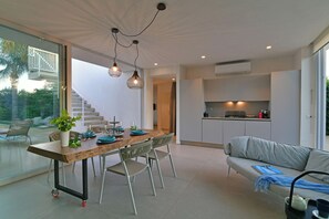 Interior - Villa Carrubo 4, Emma Villas (Ragusa)