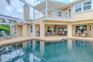 A heated pool - Elegant 5-BR Escape w/ Waterfront View & Pvt Pool (Cape Coral)