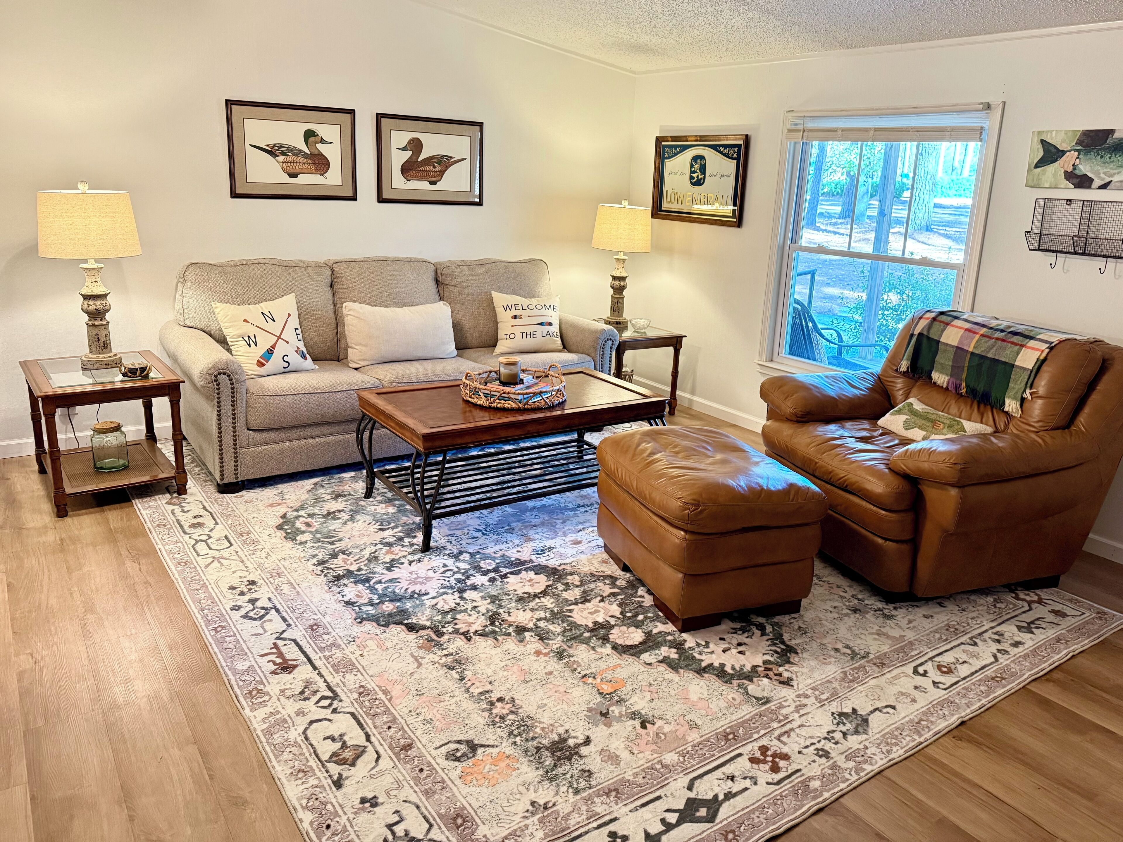 Smart TV, libri, impianto stereo