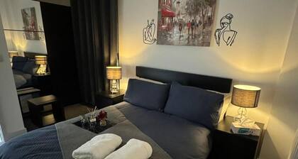 1 Bed-sleeps 4-town Centre-10 min to Ascot- Pets