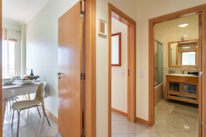 1 bedroom, Internet