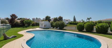 2 bedrooms, Internet