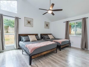 5 bedrooms, free WiFi
