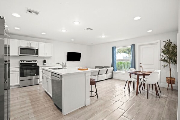 Fridge, microwave, oven, dishwasher