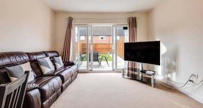 Cosy 2 Bedroom Home in Wigan