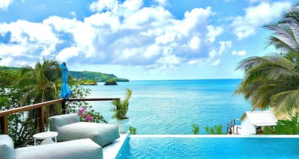 Waterfront Luxury Tented Experience with Saltwater Infinity Pool & Beach - 2 Bed