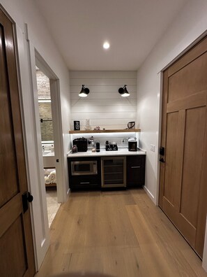 Fridge, microwave, coffee/tea maker, cookware/dishes/utensils - Osprey Cottage Suite 3717-A - part of the Eden at Gracefield Event Venue (Walterboro)