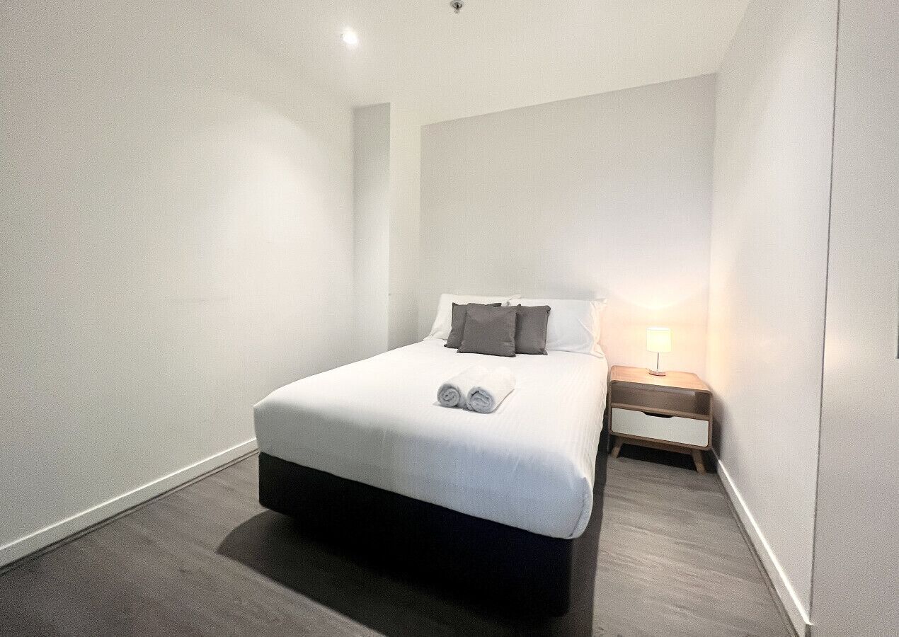 2 bedrooms, iron/ironing board, travel cot, WiFi