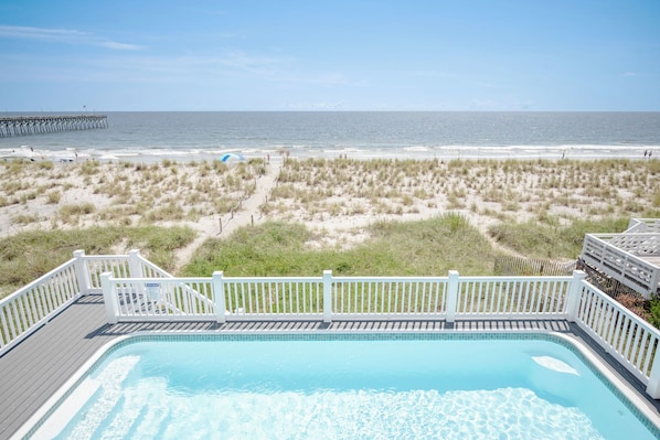 Pool - Ollie's Point: Spectacular Oceanfront Home With Pool and Elevator (Oak Island)
