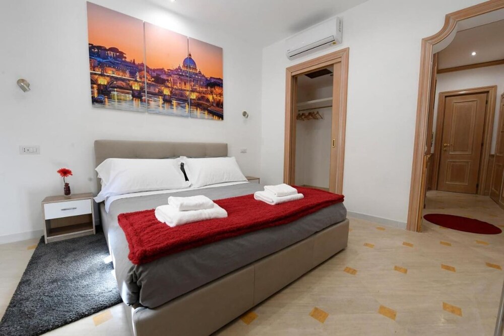 The House of Hosts 2 Piazza Navona Rome Abritel