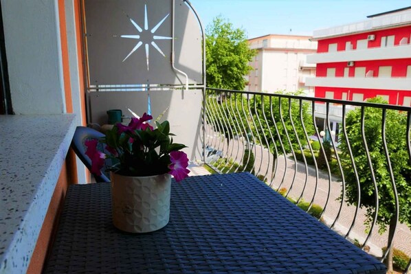 Uklassifisert bilde, 1 av 25, knapp