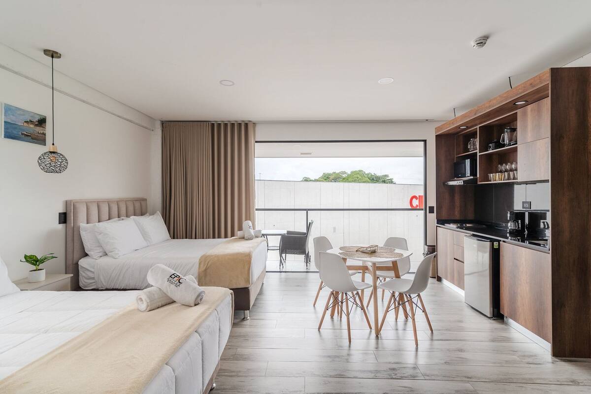 Departamento Deluxe | 1 habitación, ropa de cama de alta calidad y decoración personalizada