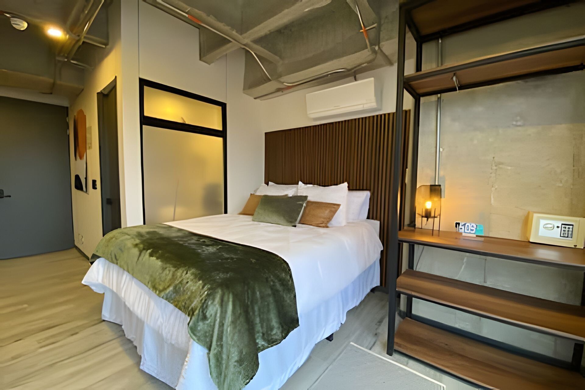 Leilighet – classic | Sengetøy av topp kvalitet, individuelt dekorert og individuelt innredet