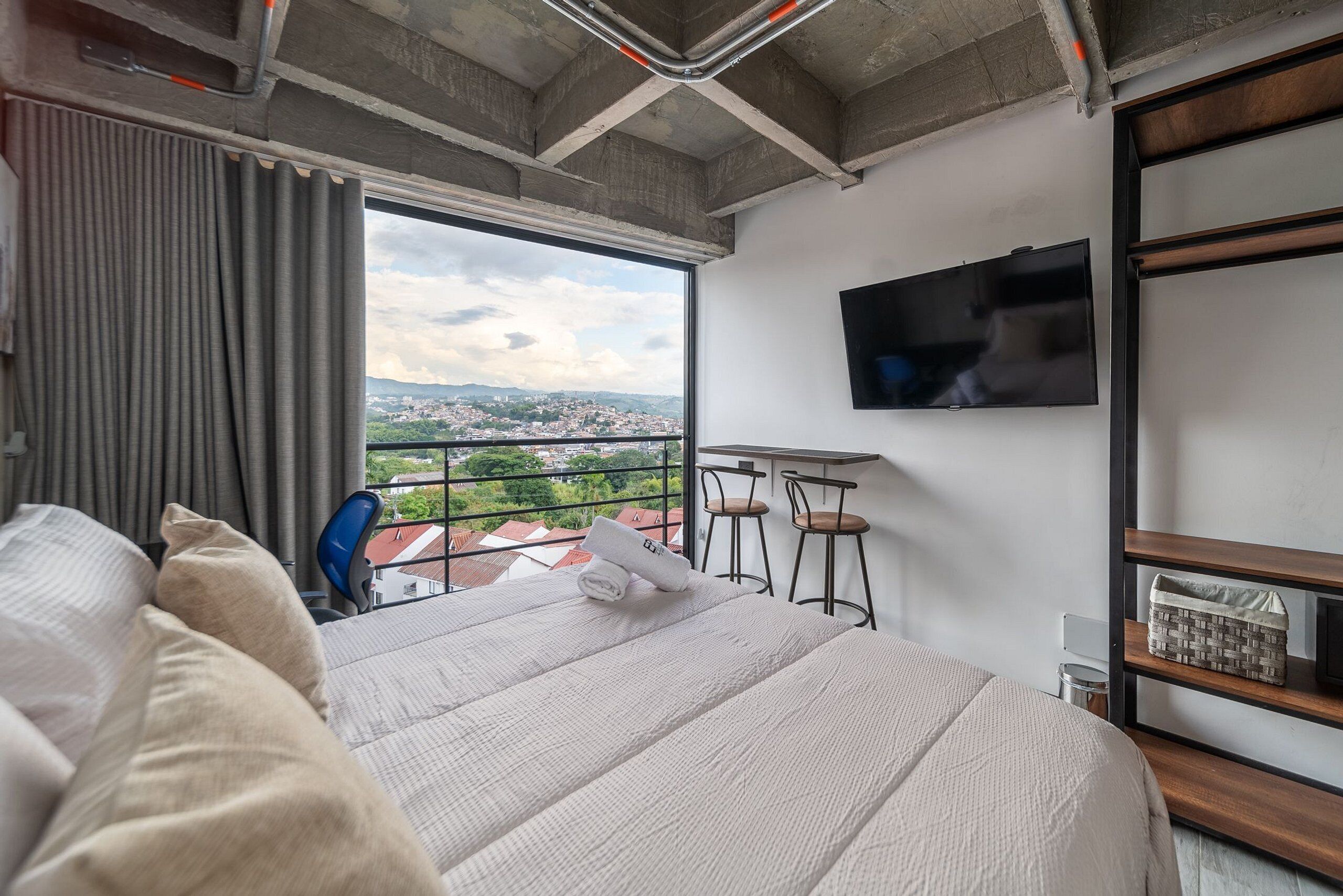 Leilighet – classic | Sengetøy av topp kvalitet, individuelt dekorert og individuelt innredet