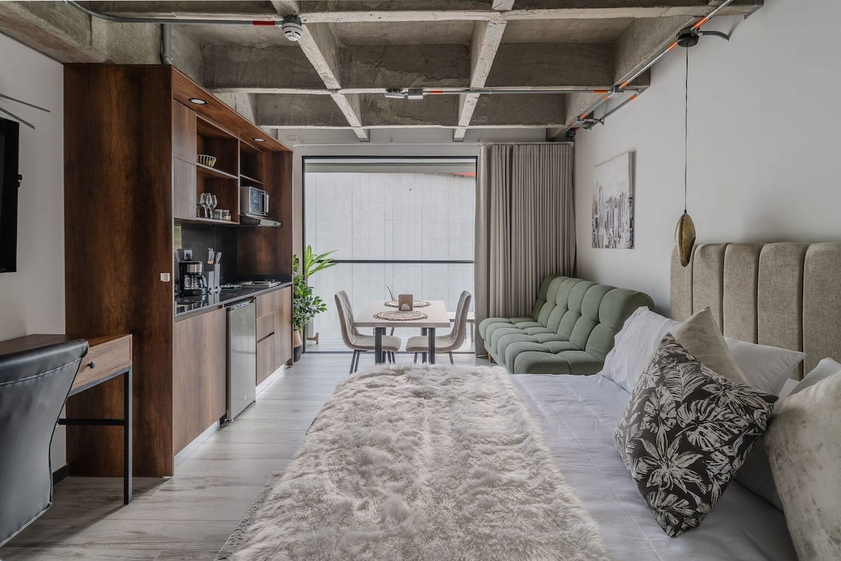 Superior Apartment | Premium bedding, individually decorated, individually furnished, desk