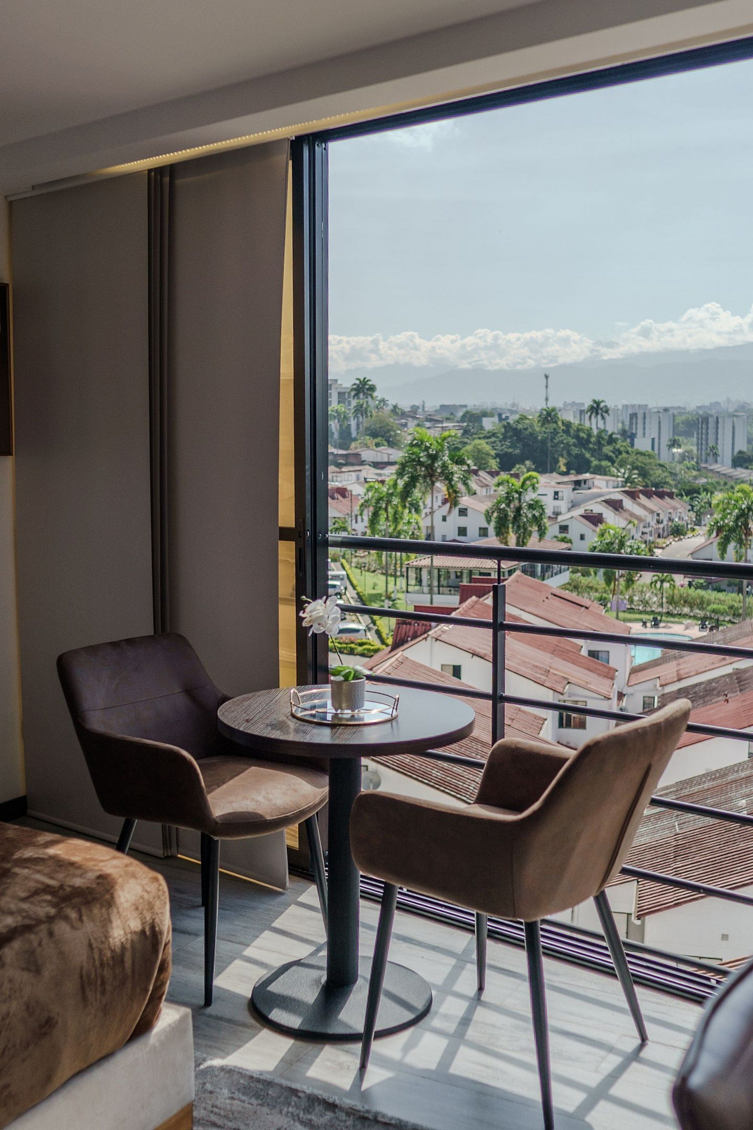 Classic Apartment | Dining