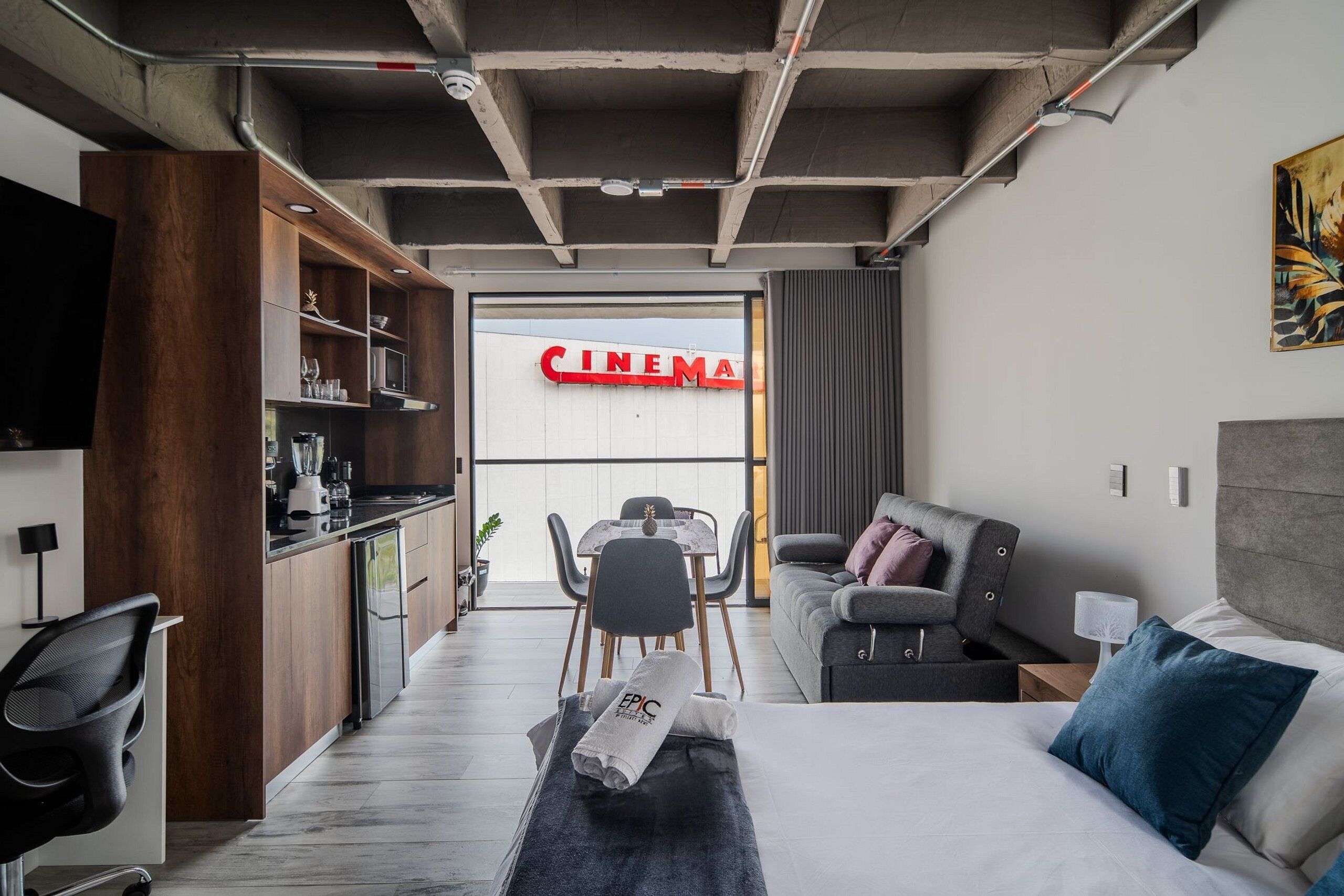 Leilighet – superior | Sengetøy av topp kvalitet, individuelt dekorert og individuelt innredet