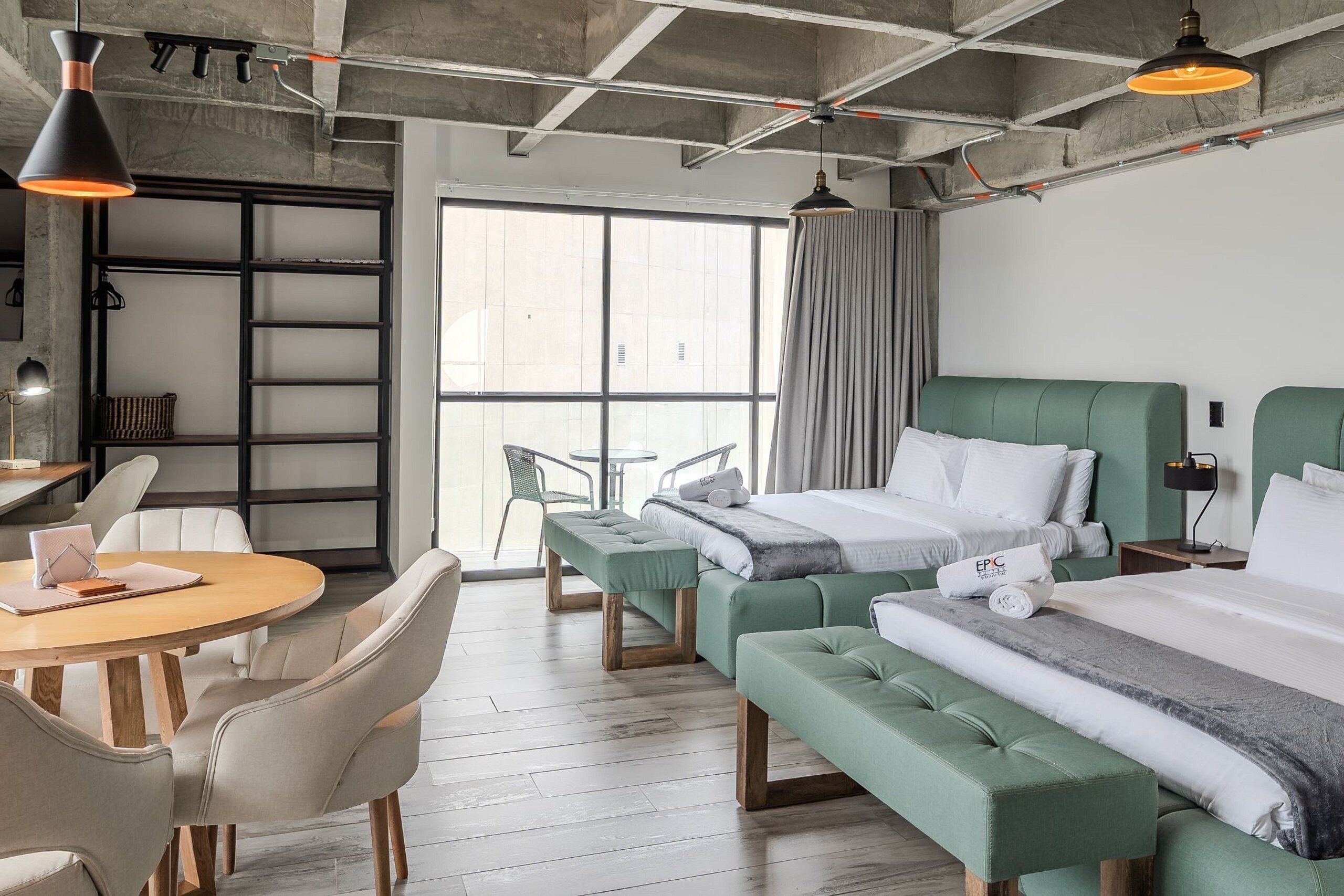 Leilighet – deluxe | Sengetøy av topp kvalitet, individuelt dekorert og individuelt innredet