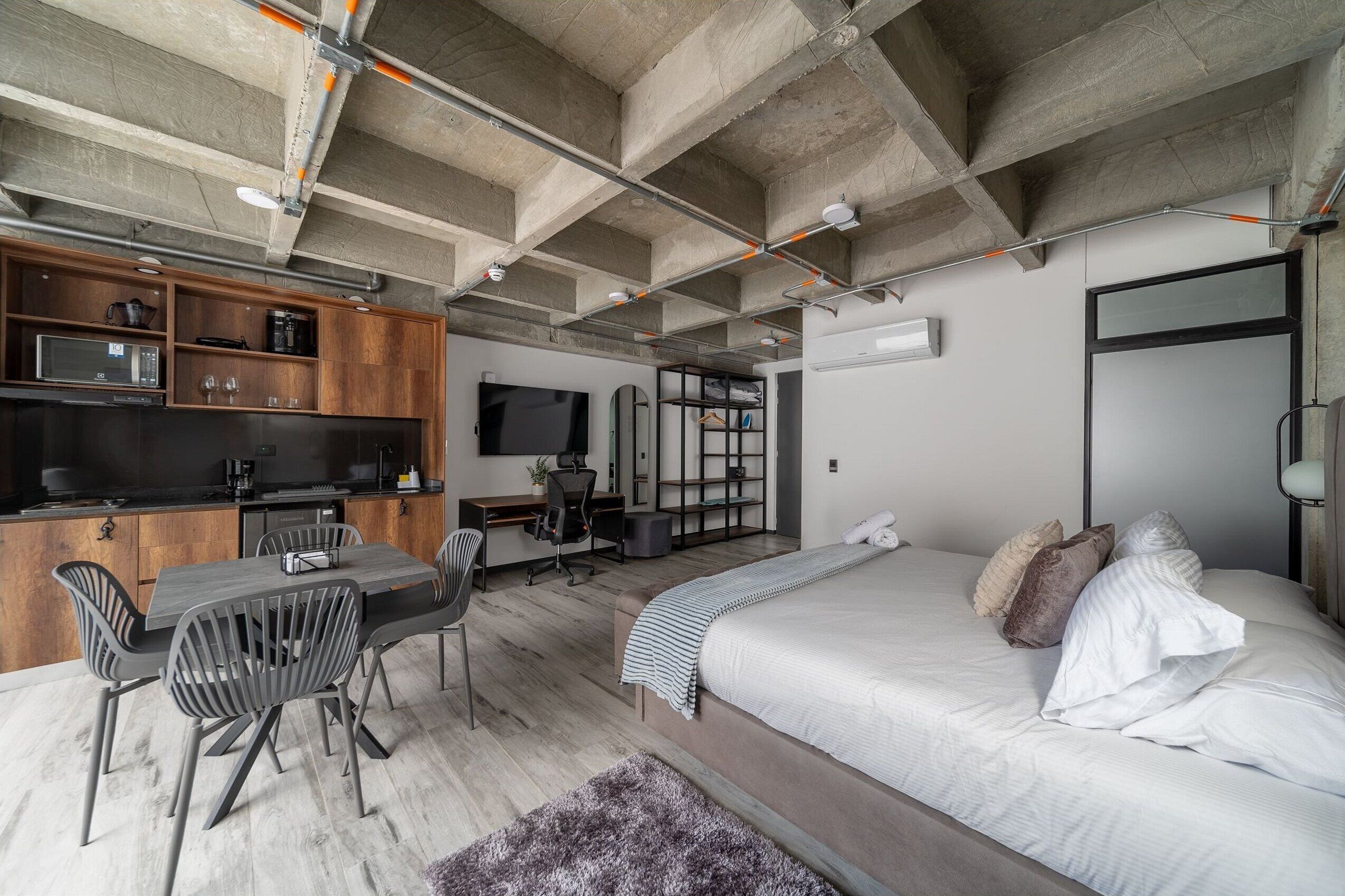 Deluxe-Apartment
