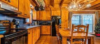 The Rustic - Nature retreat with Private SPA