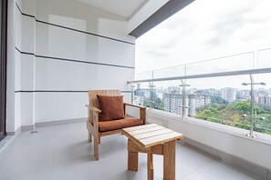 Property grounds - 2 Bedroom - Spacious and Modern - Riverside One (Nairobi)