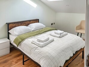 2 chambres, Wi-Fi gratuit, draps fournis