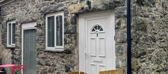 2 bedroom accommodation in Barmouth