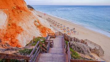 Studio | 1 bedroom, Internet