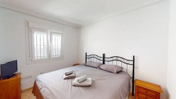 Villa | 3 bedrooms, iron/ironing board, free WiFi, bed sheets