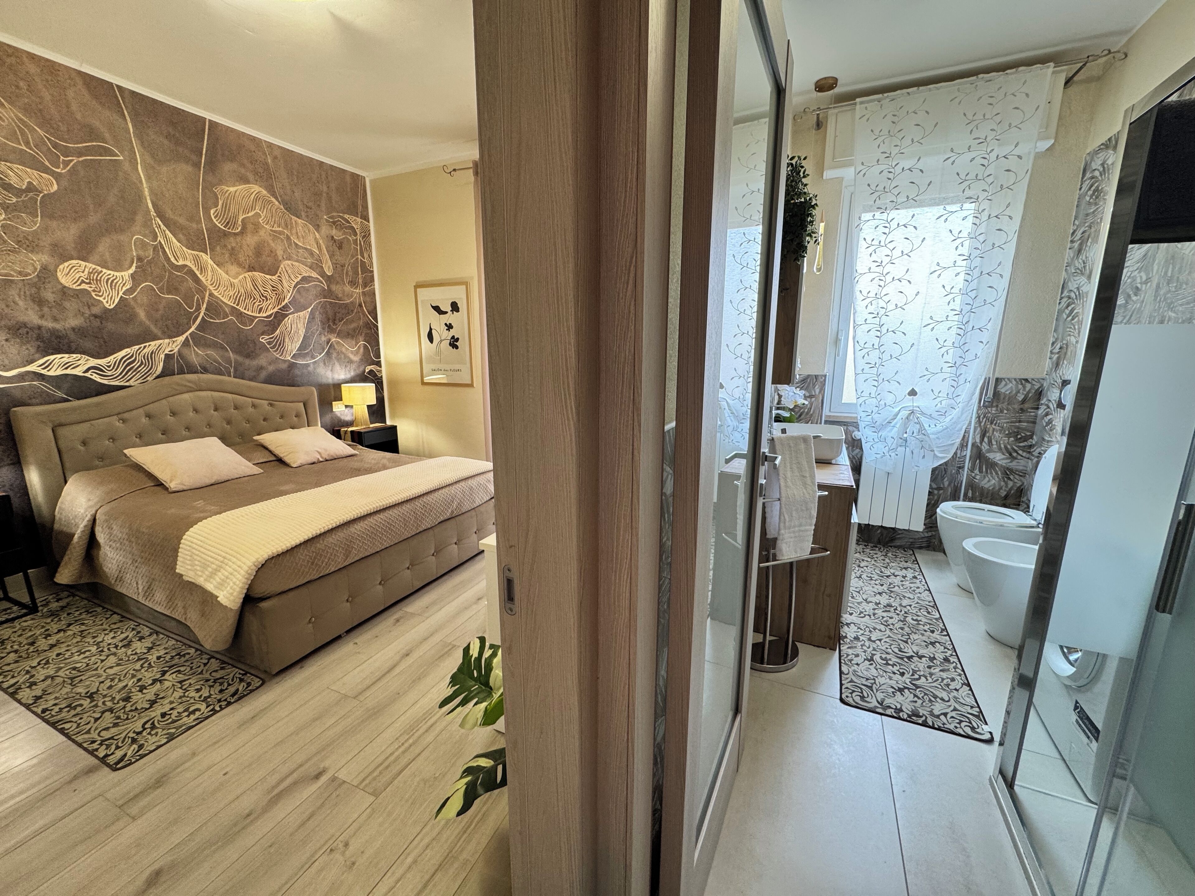 2 chambres, fer et planche à repasser, Wi-Fi, draps fournis