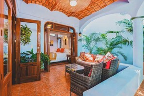 1 bedroom, iron/ironing board, free WiFi, bed sheets - Casa Del Morro - 1BR suite with terrace and pool (Sayulita)