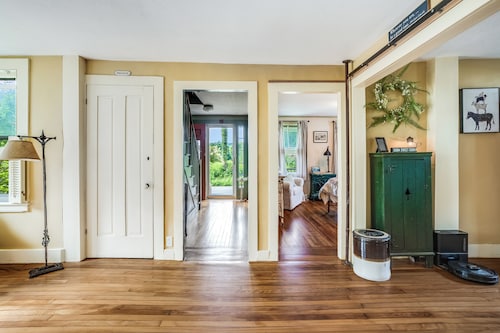 Pet-Friendly Getaway in Historic East Haddam Home

