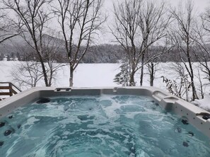 Outdoor spa tub - The family nature escape (Nominingue)