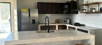 Casa Iguana - Punta Barco Viejo