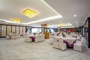 Restaurant - Post And Telecommunication Mansion (Taiyuan)