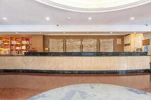 المنشأة من الداخل