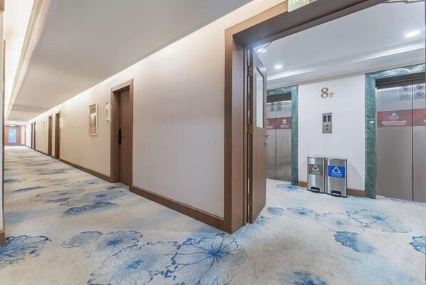 Interior - Post And Telecommunication Mansion (Taiyuan)