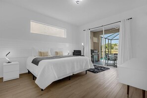 5 bedrooms, travel cot, WiFi, bed sheets