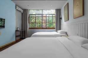 Room - Blue Sky International Youth Hostel (Sanya Dadonghai) (Sanya)