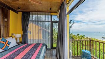 Vila família, vista para a praia | 6 quartos, escrivaninha, quartos à prova de som, Wi-Fi de cortesia